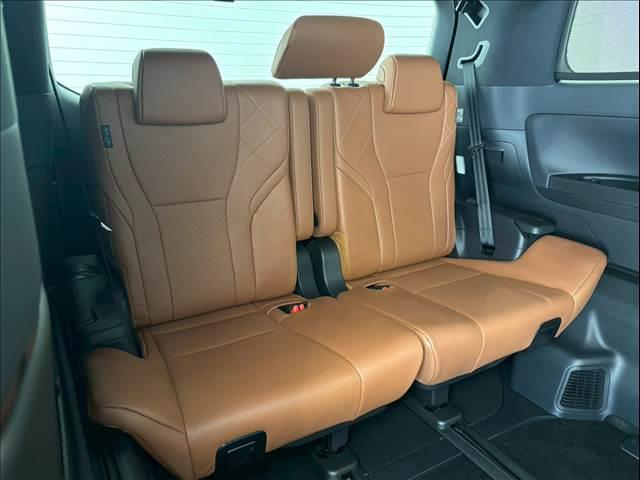 ヴェルファイアハイブリッド Executive Lounge パノラミックビューモニター ツインムーンルーフ フリップダウンモニター デジタルインナミラー JBLサウンド ブラウンレザーシート シートヒーター シートクーラー パワーシート シートメモリー(11枚目)