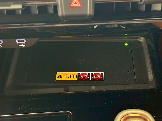 ヴェルファイアハイブリッド Executive Lounge パノラミックビューモニター ツインムーンルーフ フリップダウンモニター デジタルインナミラー JBLサウンド ブラウンレザーシート シートヒーター シートクーラー パワーシート シートメモリー(42枚目)