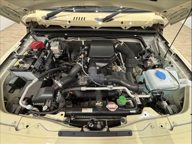 ジムニー XC 純正8インチナビ バックカメラ クルーズコントロール 衝突軽減ブレーキ 車線逸脱防止 シートヒーター ETC オートライト オートエアコン スマートキー プッシュスタート(20枚目)