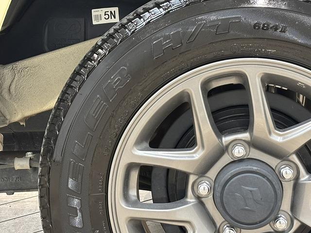 ジムニー XC 純正8インチナビ バックカメラ クルーズコントロール 衝突軽減ブレーキ 車線逸脱防止 シートヒーター ETC オートライト オートエアコン スマートキー プッシュスタート(34枚目)