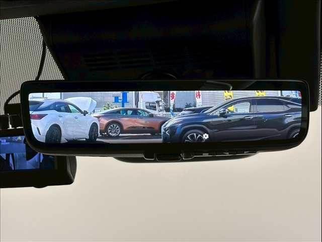 アルファードハイブリッド Ｅｘｅｃｕｔｉｖｅ　Ｌｏｕｎｇｅ　ツインムーンルーフ　後席モニター　純正ナビ　パノラミックビューモニター　ＪＢＬサウンド　デジタルインナーミラー　両側電動スライドドア　電動リアゲート　シートメモリー　レーダークルーズコントロール（8枚目）