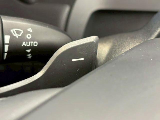 アルファードハイブリッド Ｅｘｅｃｕｔｉｖｅ　Ｌｏｕｎｇｅ　ツインムーンルーフ　後席モニター　純正ナビ　パノラミックビューモニター　ＪＢＬサウンド　デジタルインナーミラー　両側電動スライドドア　電動リアゲート　シートメモリー　レーダークルーズコントロール（51枚目）