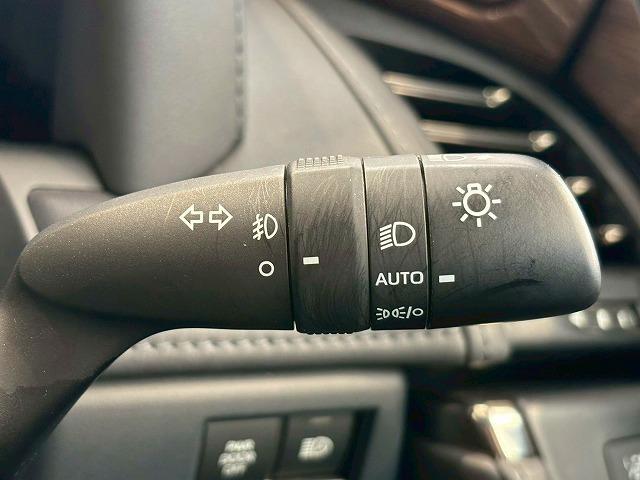 アルファードハイブリッド Ｅｘｅｃｕｔｉｖｅ　Ｌｏｕｎｇｅ　ツインムーンルーフ　後席モニター　純正ナビ　パノラミックビューモニター　ＪＢＬサウンド　デジタルインナーミラー　両側電動スライドドア　電動リアゲート　シートメモリー　レーダークルーズコントロール（72枚目）