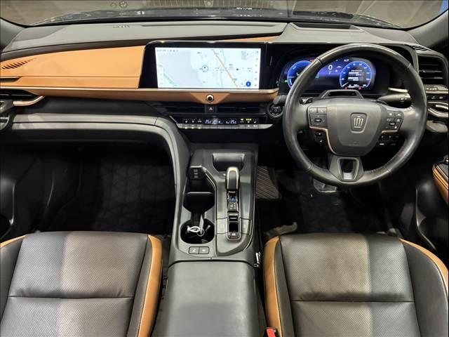 クラウンクロスオーバー RSアドバンスド サンルーフ パノラミックビューモニター デジタルインナーミラー シートメモリー パワーシート ヘッドアップディスプレイ ブラインドスポットモニター 純正ナビ シートヒーター シートクーラー(2枚目)