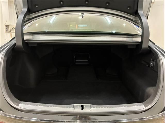 クラウンクロスオーバー RSアドバンスド サンルーフ パノラミックビューモニター デジタルインナーミラー シートメモリー パワーシート ヘッドアップディスプレイ ブラインドスポットモニター 純正ナビ シートヒーター シートクーラー(11枚目)