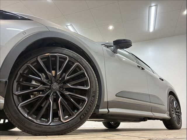 クラウンクロスオーバー RSアドバンスド サンルーフ パノラミックビューモニター デジタルインナーミラー シートメモリー パワーシート ヘッドアップディスプレイ ブラインドスポットモニター 純正ナビ シートヒーター シートクーラー(18枚目)