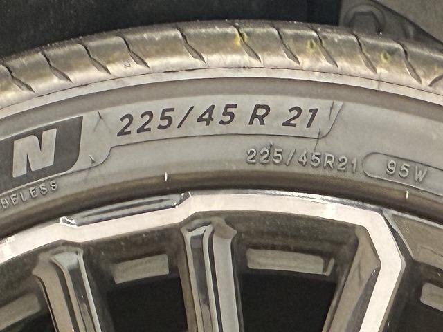 クラウンクロスオーバー RSアドバンスド サンルーフ パノラミックビューモニター デジタルインナーミラー シートメモリー パワーシート ヘッドアップディスプレイ ブラインドスポットモニター 純正ナビ シートヒーター シートクーラー(30枚目)