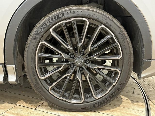 クラウンクロスオーバー RSアドバンスド サンルーフ パノラミックビューモニター デジタルインナーミラー シートメモリー パワーシート ヘッドアップディスプレイ ブラインドスポットモニター 純正ナビ シートヒーター シートクーラー(32枚目)