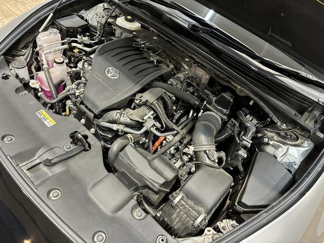 クラウンクロスオーバー RSアドバンスド サンルーフ パノラミックビューモニター デジタルインナーミラー シートメモリー パワーシート ヘッドアップディスプレイ ブラインドスポットモニター 純正ナビ シートヒーター シートクーラー(34枚目)