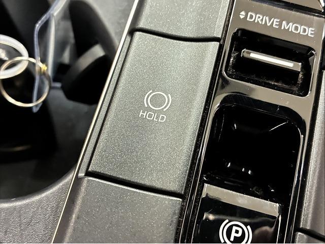 クラウンクロスオーバー RSアドバンスド サンルーフ パノラミックビューモニター デジタルインナーミラー シートメモリー パワーシート ヘッドアップディスプレイ ブラインドスポットモニター 純正ナビ シートヒーター シートクーラー(59枚目)