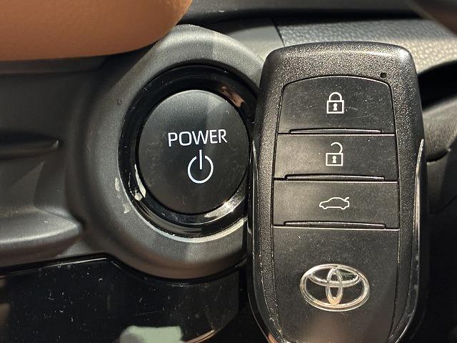 クラウンクロスオーバー RSアドバンスド サンルーフ パノラミックビューモニター デジタルインナーミラー シートメモリー パワーシート ヘッドアップディスプレイ ブラインドスポットモニター 純正ナビ シートヒーター シートクーラー(65枚目)