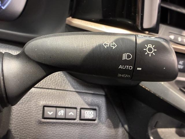 クラウンクロスオーバー RSアドバンスド サンルーフ パノラミックビューモニター デジタルインナーミラー シートメモリー パワーシート ヘッドアップディスプレイ ブラインドスポットモニター 純正ナビ シートヒーター シートクーラー(69枚目)