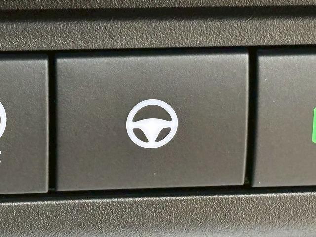 セレナ ハイウェイスターＶ　純正ナビ　パノラミックビューモニター　デジタルインナーミラー　プロパイロット　両側電動スライドドア　シートヒーター　ステアリングヒーター　ブラインドスポットモニター　スマートキー　後席エアコン（60枚目）