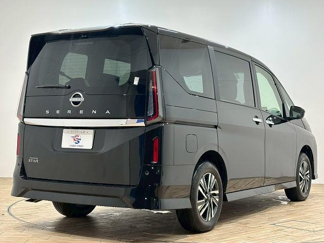 セレナ ハイウェイスターＶ　純正ナビ　パノラミックビューモニター　デジタルインナーミラー　プロパイロット　両側電動スライドドア　シートヒーター　ステアリングヒーター　ブラインドスポットモニター　スマートキー　後席エアコン（75枚目）