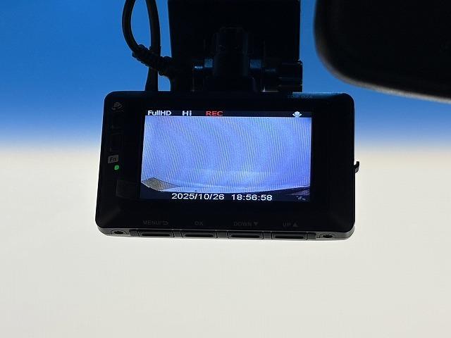 N-WGNカスタム Custom SS 2トーンカラー スタイルパッケージ Gathersナビ オートエアコン ETC スマートキー バックカメラ アイドリングストップ 横滑り防止機能 盗難防止システム 電格ミラー フルセグTV クルコン Iストップ キーフリー ABS(37枚目)