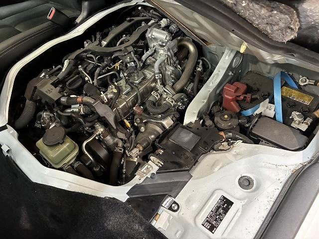 ハイエースバン スーパーＧＬダークプライム２　フローティングナビ　バックカメラ　モデリスタエアロ　衝突軽減ブレーキ　車線逸脱防止　助手席エアバック　ＡＣ１００Ｖ　オートハイビーム　オートライト　オートエアコン　プッシュスタート　フルセグテレビ（20枚目）