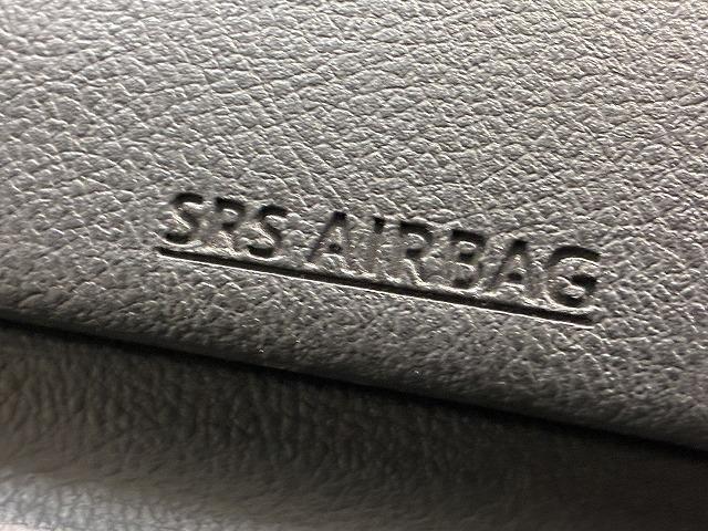 ハイエースバン スーパーＧＬダークプライム２　フローティングナビ　バックカメラ　モデリスタエアロ　衝突軽減ブレーキ　車線逸脱防止　助手席エアバック　ＡＣ１００Ｖ　オートハイビーム　オートライト　オートエアコン　プッシュスタート　フルセグテレビ（52枚目）