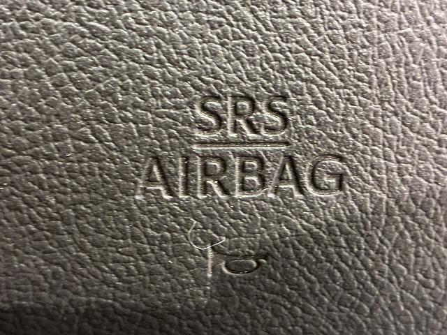 ハイエースバン スーパーＧＬダークプライム２　フローティングナビ　バックカメラ　モデリスタエアロ　衝突軽減ブレーキ　車線逸脱防止　助手席エアバック　ＡＣ１００Ｖ　オートハイビーム　オートライト　オートエアコン　プッシュスタート　フルセグテレビ（63枚目）