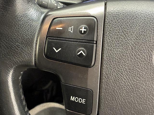 ハイエースバン スーパーＧＬダークプライム２　フローティングナビ　バックカメラ　モデリスタエアロ　衝突軽減ブレーキ　車線逸脱防止　助手席エアバック　ＡＣ１００Ｖ　オートハイビーム　オートライト　オートエアコン　プッシュスタート　フルセグテレビ（66枚目）