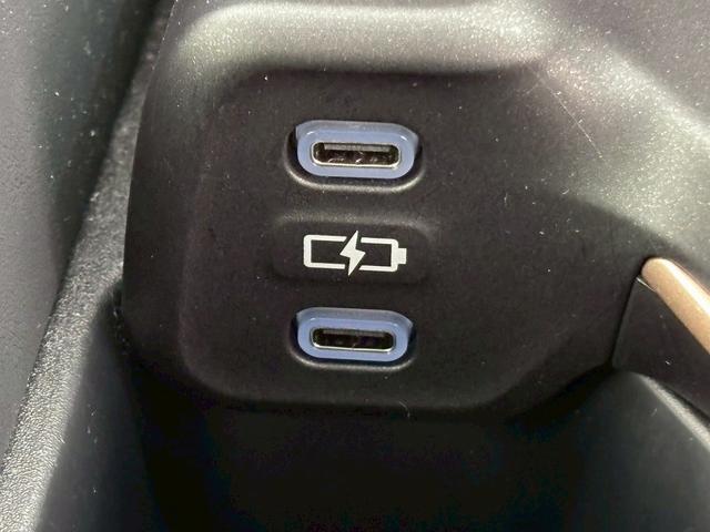 クラウンクロスオーバー Ｇ　“Ｌｅａｔｈｅｒ　Ｐａｃｋａｇｅ”　純正ナビ　パノラミックビューモニター　レーダークルーズコントロール　シートメモリー　パワーシート　ブラインドスポットモニター　シートヒーター　シートクーラー　電動リアゲート　オートハイビーム（34枚目）