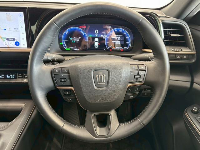 クラウンクロスオーバー Ｇ　“Ｌｅａｔｈｅｒ　Ｐａｃｋａｇｅ”　純正ナビ　パノラミックビューモニター　レーダークルーズコントロール　シートメモリー　パワーシート　ブラインドスポットモニター　シートヒーター　シートクーラー　電動リアゲート　オートハイビーム（42枚目）