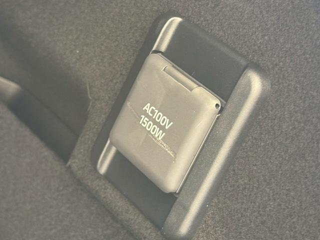 クラウンクロスオーバー Ｇ　“Ｌｅａｔｈｅｒ　Ｐａｃｋａｇｅ”　純正ナビ　パノラミックビューモニター　レーダークルーズコントロール　シートメモリー　パワーシート　ブラインドスポットモニター　シートヒーター　シートクーラー　電動リアゲート　オートハイビーム（50枚目）