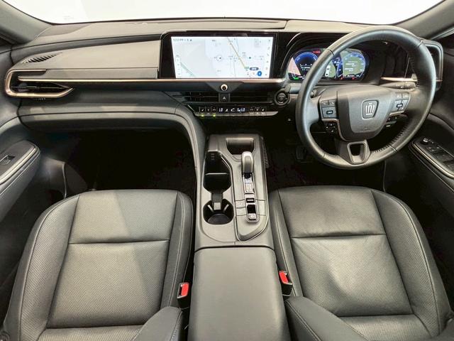 クラウンクロスオーバー Ｇ　“Ｌｅａｔｈｅｒ　Ｐａｃｋａｇｅ”　純正ナビ　パノラミックビューモニター　レーダークルーズコントロール　シートメモリー　パワーシート　ブラインドスポットモニター　シートヒーター　シートクーラー　電動リアゲート　オートハイビーム（56枚目）