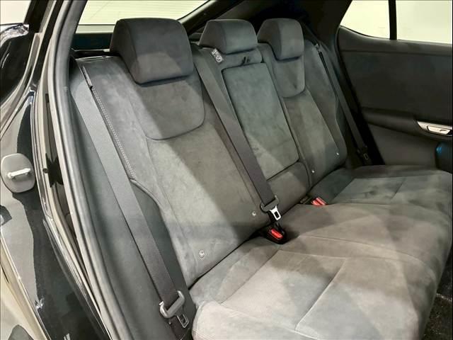 RZ RZ450e “version L” パノラマルーフ 純正ナビ パノラミックビューモニター 電動リアゲート シートメモリー シートヒーター シートクーラー ヘッドアップディスプレイ ブラインドスポットモニター ステアリングヒーター(10枚目)