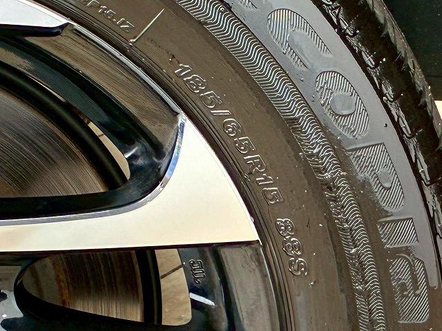 シエンタ Ｚ　純正ナビ　パノラミックビューモニター　レーダークルーズコントロール　両側電動スライドドア　ブラインドスポットモニター　シートヒーター　ステアリングヒーター　オートハイビーム　スマートキー（63枚目）