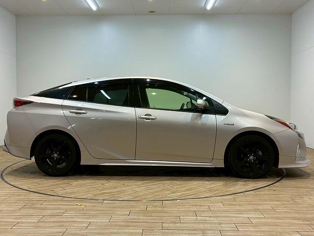 プリウス S “ツーリングセレクション” 純正ナビ バックカメラ レーダークルーズコントロール 衝突軽減ブレーキ 車線逸脱防止 オートハイビーム LEDヘッドライト フルセグテレビ Bluetooth接続 オートエアコン プッシュスタート(74枚目)