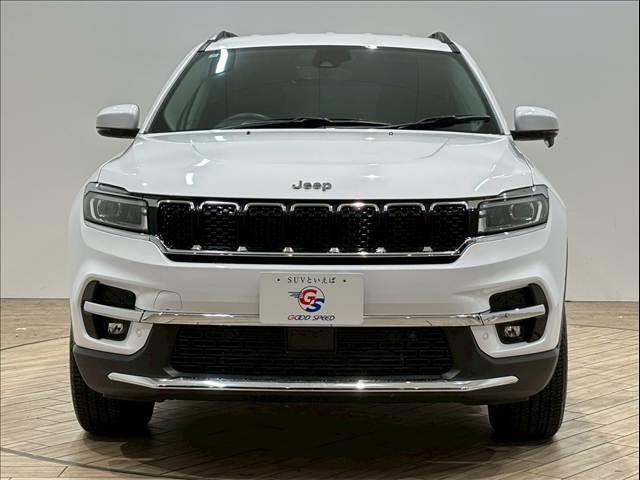 ジープ・コマンダー ロンジチュード 純正ナビ AppleCarPlay バックカメラ レーダークルーズコントロール ブラインドスポットモニター 電動リアゲート ハーフレザーシート ルーフレール 3列シート LEDヘッド 禁煙 盗難防止(12枚目)