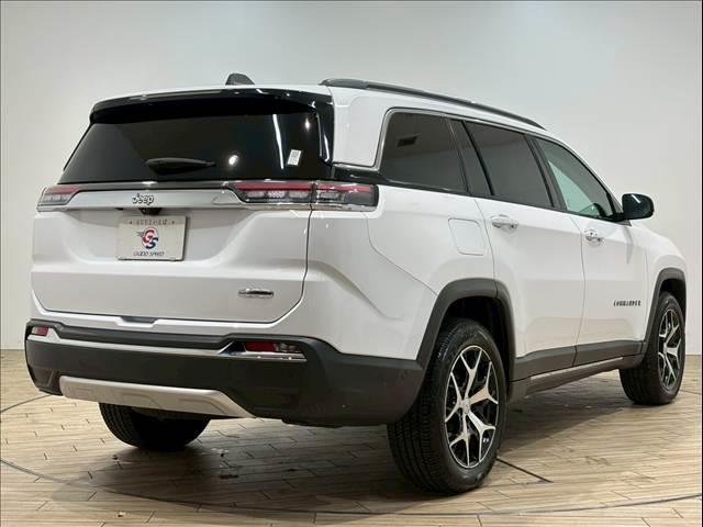 ジープ・コマンダー ロンジチュード 純正ナビ AppleCarPlay バックカメラ レーダークルーズコントロール ブラインドスポットモニター 電動リアゲート ハーフレザーシート ルーフレール 3列シート LEDヘッド 禁煙 盗難防止(16枚目)