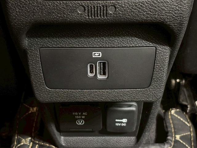 ジープ・コマンダー ロンジチュード 純正ナビ AppleCarPlay バックカメラ レーダークルーズコントロール ブラインドスポットモニター 電動リアゲート ハーフレザーシート ルーフレール 3列シート LEDヘッド 禁煙 盗難防止(45枚目)