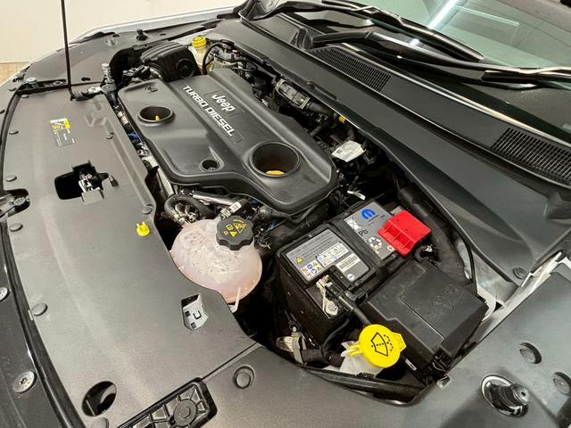 ジープ・コマンダー ロンジチュード 純正ナビ AppleCarPlay バックカメラ レーダークルーズコントロール ブラインドスポットモニター 電動リアゲート ハーフレザーシート ルーフレール 3列シート LEDヘッド 禁煙 盗難防止(73枚目)