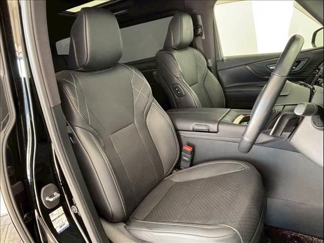 ヴェルファイアハイブリッド Z Premier ツインムーンルーフ 14型有機リアエンターテイメント パノラミックビューモニター デジタルインナーミラー ブラインドスポットモニター ヘッドアップディスプレイ 電動リアゲート シートメモリー(9枚目)