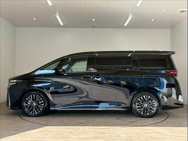 ヴェルファイアハイブリッド Z Premier ツインムーンルーフ 14型有機リアエンターテイメント パノラミックビューモニター デジタルインナーミラー ブラインドスポットモニター ヘッドアップディスプレイ 電動リアゲート シートメモリー(15枚目)