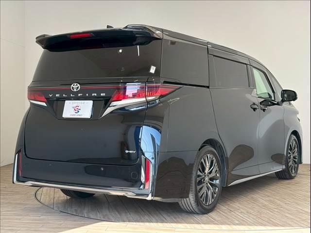 ヴェルファイアハイブリッド Z Premier ツインムーンルーフ 14型有機リアエンターテイメント パノラミックビューモニター デジタルインナーミラー ブラインドスポットモニター ヘッドアップディスプレイ 電動リアゲート シートメモリー(16枚目)