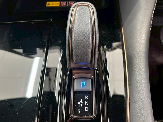 ヴェルファイアハイブリッド Z Premier ツインムーンルーフ 14型有機リアエンターテイメント パノラミックビューモニター デジタルインナーミラー ブラインドスポットモニター ヘッドアップディスプレイ 電動リアゲート シートメモリー(29枚目)