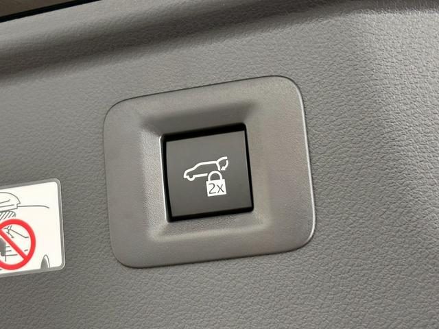 ヴェルファイアハイブリッド Z Premier ツインムーンルーフ 14型有機リアエンターテイメント パノラミックビューモニター デジタルインナーミラー ブラインドスポットモニター ヘッドアップディスプレイ 電動リアゲート シートメモリー(58枚目)