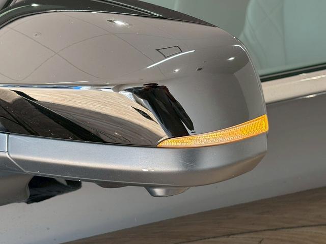 ヴェルファイアハイブリッド Z Premier ツインムーンルーフ 14型有機リアエンターテイメント パノラミックビューモニター デジタルインナーミラー ブラインドスポットモニター ヘッドアップディスプレイ 電動リアゲート シートメモリー(62枚目)