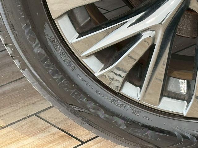 ヴェルファイアハイブリッド Z Premier ツインムーンルーフ 14型有機リアエンターテイメント パノラミックビューモニター デジタルインナーミラー ブラインドスポットモニター ヘッドアップディスプレイ 電動リアゲート シートメモリー(68枚目)