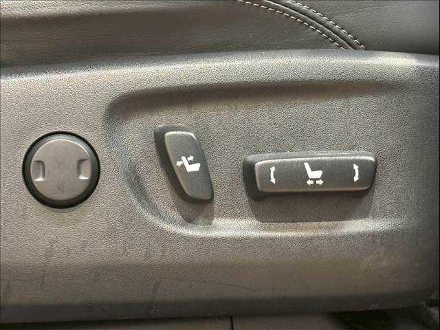 ランドクルーザープラド TX“Lパッケージ” レーダークルーズコントロール AppleCarPlay バックカメラ クリアランスソナー 車線逸脱防止 ブラインドスポットモニター スマートキープッシュスタート Bluetooth接続可(8枚目)