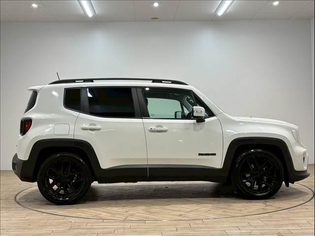 ジープ・レネゲード ナイトイーグル レーダークルーズコントロール AppleCarPlay バックカメラ クリアランスソナー 車線逸脱防止 ブラインドスポットモニター スマートキープッシュスタート Bluetooth接続可(14枚目)