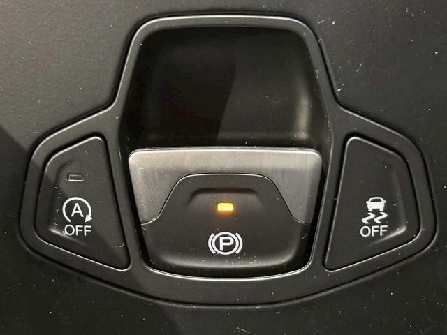 ジープ・レネゲード ナイトイーグル レーダークルーズコントロール AppleCarPlay バックカメラ クリアランスソナー 車線逸脱防止 ブラインドスポットモニター スマートキープッシュスタート Bluetooth接続可(32枚目)