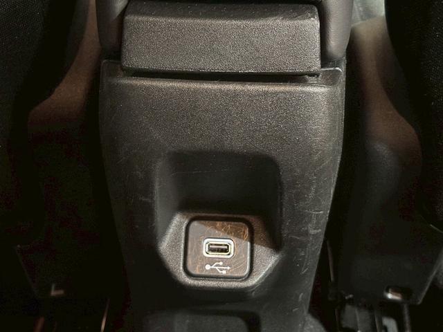 ジープ・レネゲード ナイトイーグル レーダークルーズコントロール AppleCarPlay バックカメラ クリアランスソナー 車線逸脱防止 ブラインドスポットモニター スマートキープッシュスタート Bluetooth接続可(45枚目)