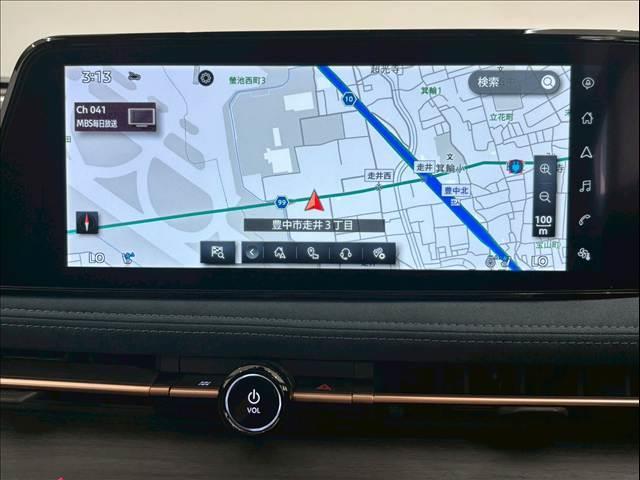アリア B9 e-4ORCEリミテッド パノラミックビューモニター サンルーフ プロパイロット デジタルインナーミラー BOSEサウンド 電動リアゲート パワーシート シートメモリー ブラインドスポットモニター ヘッドアップディスプレイ(3枚目)