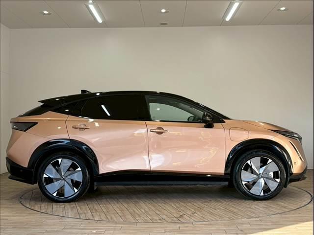 アリア B9 e-4ORCEリミテッド パノラミックビューモニター サンルーフ プロパイロット デジタルインナーミラー BOSEサウンド 電動リアゲート パワーシート シートメモリー ブラインドスポットモニター ヘッドアップディスプレイ(14枚目)