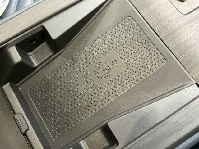 アリア B9 e-4ORCEリミテッド パノラミックビューモニター サンルーフ プロパイロット デジタルインナーミラー BOSEサウンド 電動リアゲート パワーシート シートメモリー ブラインドスポットモニター ヘッドアップディスプレイ(48枚目)