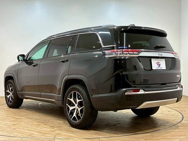 ジープ・コマンダー ロンジチュード 純正ナビ バックカメラ レーダークルーズコントロール 衝突軽減ブレーキ 車線逸脱防止 パーキングアシスト クリアランスソナー 電動リアゲート ブラインドスポットモニター(17枚目)