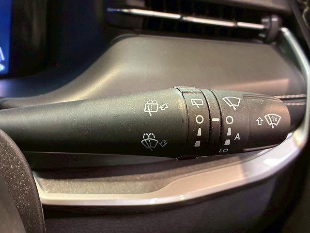 ジープ・コマンダー ロンジチュード 純正ナビ バックカメラ レーダークルーズコントロール 衝突軽減ブレーキ 車線逸脱防止 パーキングアシスト クリアランスソナー 電動リアゲート ブラインドスポットモニター(45枚目)